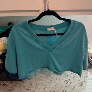 Urban Outfitters Teal Cropped V‑Neck Sweatshirt